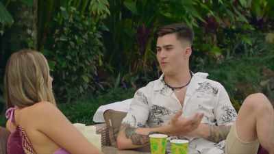 - And I wanted to get a
chance for you to get to know me.
Yeah. - FBOY Island NZ