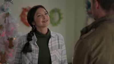 And I wanted to
volunteer because, well, - Tails of Christmas