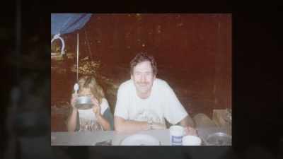 And I went deer
hunting down along - Secrets of the Sasquatch