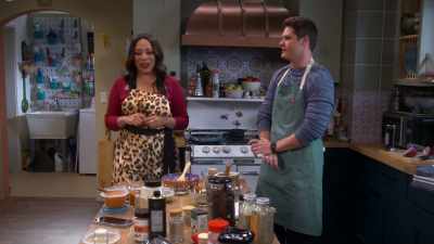 And I will go back to making
"blonde" meals for four. - Lopez vs Lopez