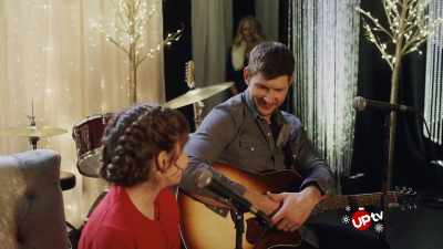 And I'd also be so pleased - A Very Country Christmas Homecoming