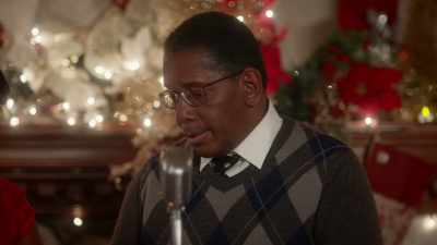 And I'd like to dedicate
this song - Christmas Time Is Here