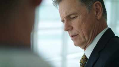 And I'd like Dr. Austin
to examine my patient first. - The Resident