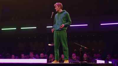 And if we could
all just be adults - James Acaster: Hecklers Welcome