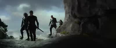 And if she climbed down......we would've seen her. - Jack the Giant Slayer