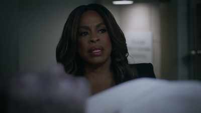 And I'm gonna be strong for her
so we can catch who did this. - The Rookie: Feds