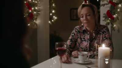 And I'm just... Kerry
from twelve oaks. - Lights, Camera, Christmas!