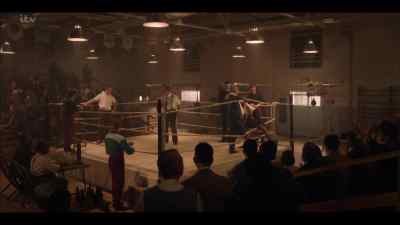 And in the blue corner,
Lucas "Left hook" Rawlings! - Grantchester