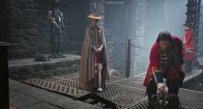 And this is my pride
and joy... Spartacus! - Iron Mask