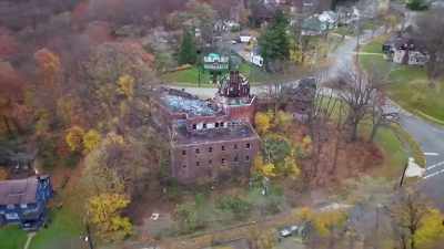  And it was a beautiful
 building at the time. - Mysteries of the Abandoned