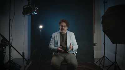 And it was a big hit
everywhere in the world. - The Story of Nintendo