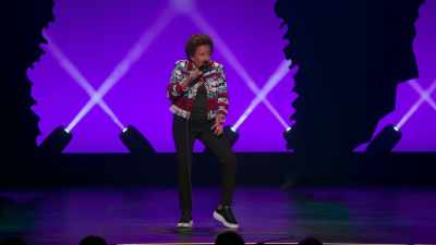 And, and it could be the right one,
it could be the left one, you never know. - Wanda Sykes: I'm an Entertainer