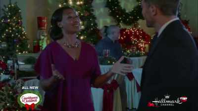 And when it does,
you've got to grab it. - Chateau Christmas