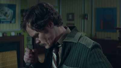 And if it doesn't come,
won't that make him suspicious? - The Little Drummer Girl