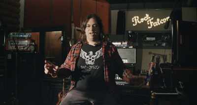 - And it was kinda like,
how do we, you know, - Evanescence: Embracing the Bitter Truth