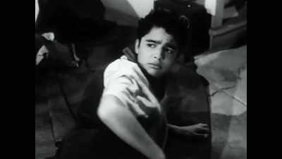 And it was sad
because Sal Mineo didn't have anybody. - The Andy Warhol Diaries