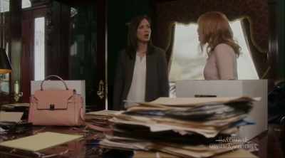 And it's all her
mother wants too. - Aurora Teagarden Mysteries: An Inheritance to Die For