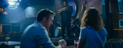 And it's dying. - La La Land