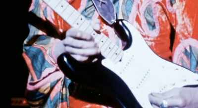 And it's got a twang bar.
It'll do stuff that, uh— - Jimmie & Stevie Ray Vaughan: Brothers in Blues