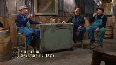 And it's got good smell.
Good taste. Good proof. - Moonshiners: Master Distiller