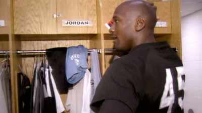 And it's Jordan, the fan, - The Last Dance