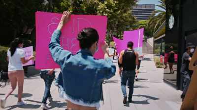‐ And it's now, very recently,
in August 2020 that, like, - Framing Britney Spears
