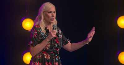 And it's only
20 minutes down the road from us, - Leanne Morgan: I'm Every Woman