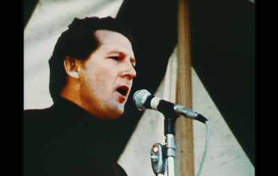 ♪ And it's, ooh
Comin' around ♪ - Jerry Lee Lewis: Trouble in Mind