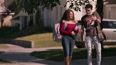 And it's Saturday afternoon,
as if it's for a child, so, even better. - American Pie Presents: Girls' Rules