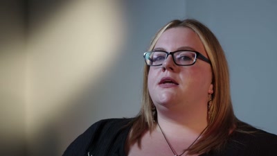 And it's showing a point
to other people as well, - Killers: Caught on Camera