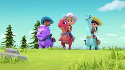 And it's tangling with two raptors. - Dino Ranch