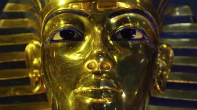 And it's very moving
because behind the mask - Tutankhamun: Secrets of the Tomb