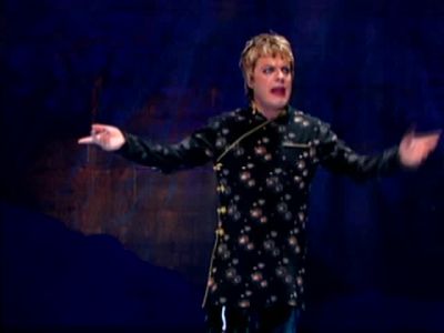 And I've worked out how to do it - Eddie Izzard: Dress to Kill