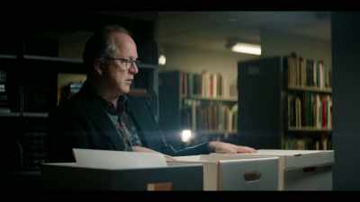 And when Jacques Vallée
offered to donate his papers - Beyond: UFOS and the Unknown