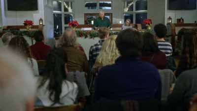 And Juniper will distribute
flyers, coordinate decorations, - Mystic Christmas