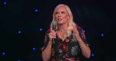 And we just go,
"Hercules, Hercules, Hercules!" - Leanne Morgan: I'm Every Woman