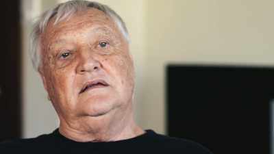 And he just stood at
the lounge room door, - 35 Serial Killers the World Wants to Forget