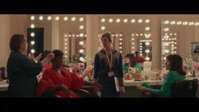 And keep the central area, - Bridget Jones: Mad About the Boy