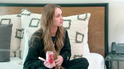 And it kinda feels
like there's different - The Secret Lives of Mormon Wives