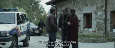 And we knew it was a set-up,
it wasn't Daniel. - The Invisible Guest