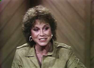 And he knew, that little devil,
that there... (CHUCKLES) - Being Mary Tyler Moore
