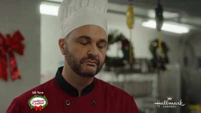 - And, you know, we could use
a glowing recommendation - A Royal Queens Christmas