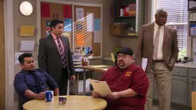 And you know who gets stuck
cleaning up the mess? Me. - Mr. Iglesias