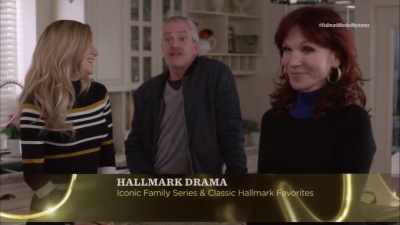 And you know,
the pro that she is, - Last Scene Alive: An Aurora Teagarden Mystery
