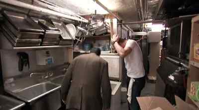 AND LATER, WHAT FILTH
WILL GORDON FIND LURKING BELOW? - Kitchen Nightmares
