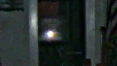 And leaning out now. - The Osbournes Want to Believe