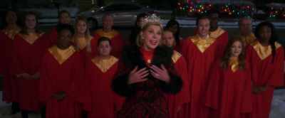 And let ye heart be warmed!
Two, three, four. - A Bad Moms Christmas