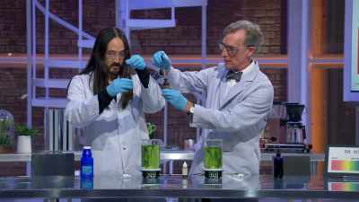 And let's get them where they have
the same amount. Give it one squeeze. - Bill Nye Saves the World