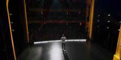 - And like-- - Alex Edelman: Just for Us