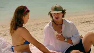 - And, like, is that, like,
the worst thing you've done? Like... - FBOY Island NZ